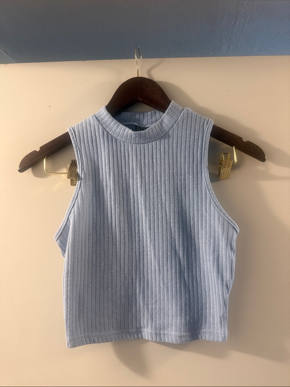 SHEIN Women’s Light Blue Ribbed Mock Neck Crop Tank Top Size Medium EUC